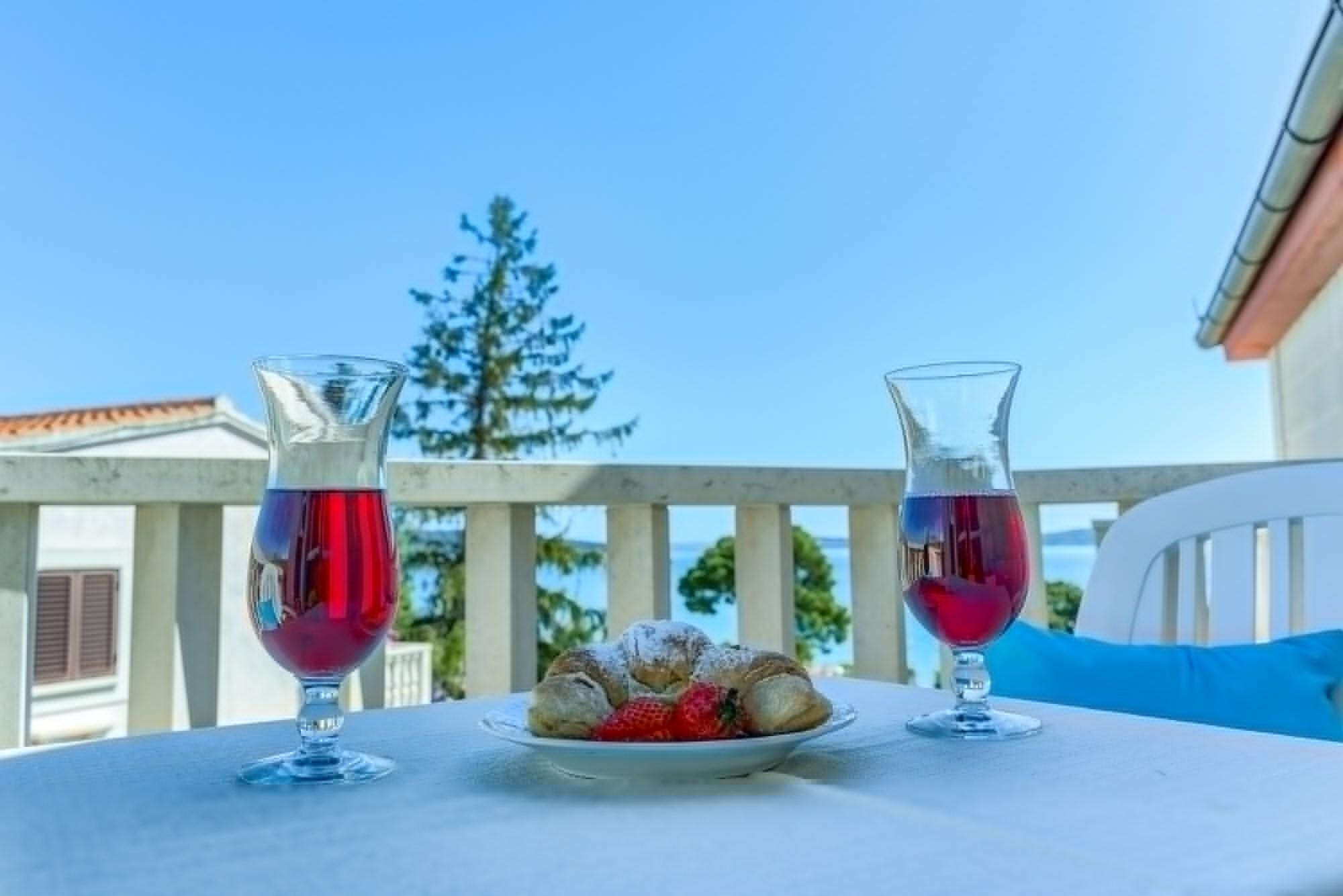 Hotel Villa Zarko Kaštel Stari Eksteriør billede