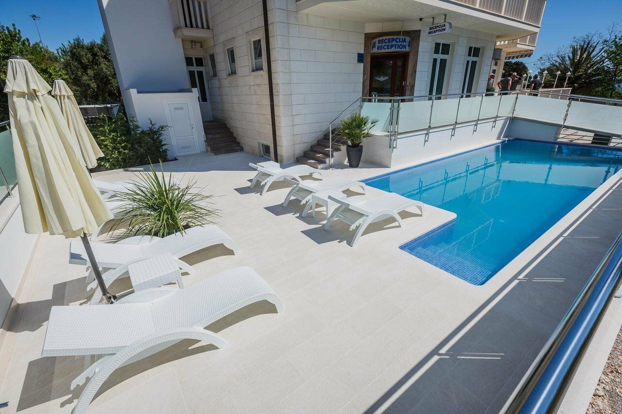 Hotel Villa Zarko Kaštel Stari Eksteriør billede